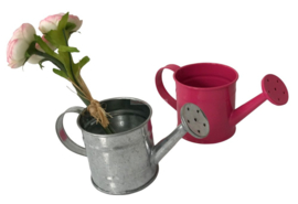 XR 001 ( little watering can 6.5 cm )