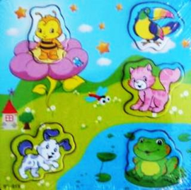 H 006 ( wooden bump puzzle )