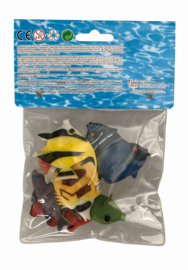 S 004 ( fish in poly bag )