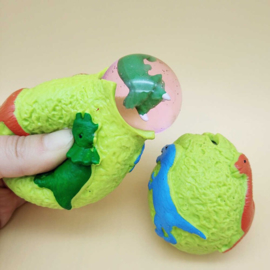 BB 12 ( squeeze & stress dino egg ) ----- 12 pcs in display