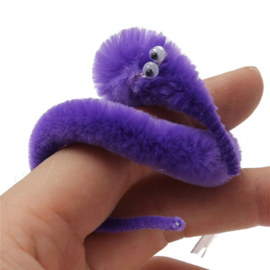 MA 002 ( magic twisty worm )