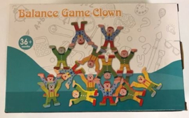 H 077 ( wooden balance game clown )