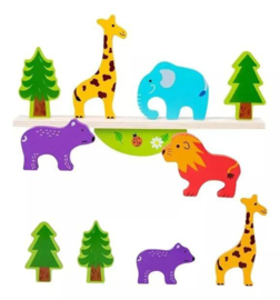 H 039 ( woodeen animal balance )