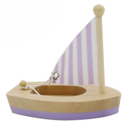 H 032 ( small wooden sailboat ) ----- 8 pcs in display