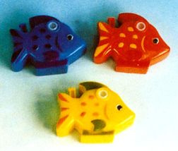 YW 006 ( view - master fish )