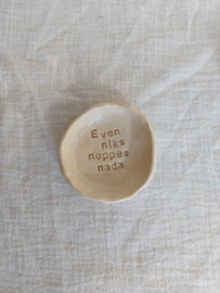 Theetipje - Beige - Niks noppes nada