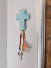 Keramiek kruis  - wandhanger