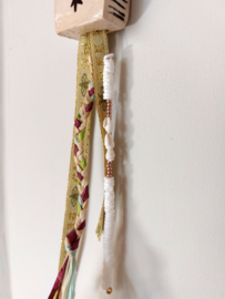 Keramiek kruis  - wandhanger