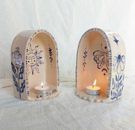 Altaartje - beige - blauwe illustraties - zon