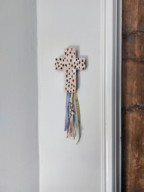 Keramiek kruis dots - wandhanger