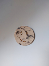 Wandhanger Smiley 15 cm - Marmerlook - 24 krt goud