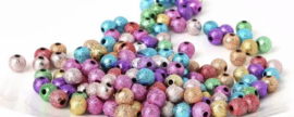 Multi glitter kralen 6 mm 50 stuks