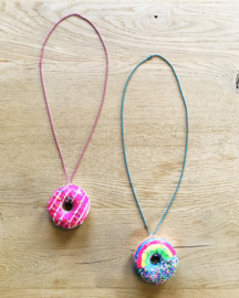 Squishy donut ketting handmade