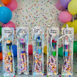 🎨 Random Animatie 4-Kleuren Pen Traktatie – Kant-en-klaar