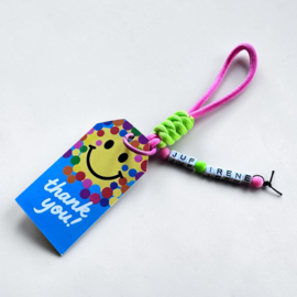 Sleutelhanger met cadeaulabel