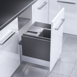 AE363159 Triple - XL - front - 44 liter