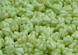 Bell flower beads 4x6mm Light Green