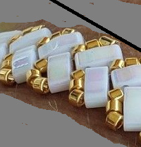 Armband Halve Tila Beads - wit met goud