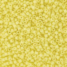 DB2101-Duracoat Opaque Dyed Light Lemon Ice