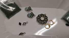 Kolonia Paisly-Gink Setting Silver Plate