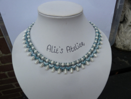 Collier Arvex