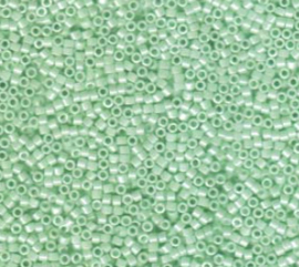 DB1536- Opaque Light Mint Ceylon