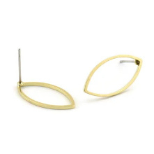 Raw Brass Marquise oorbellen per set