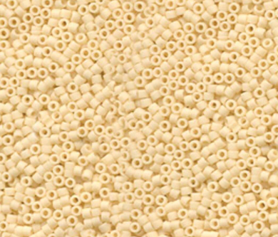 DB762  Matte Opaque Cream