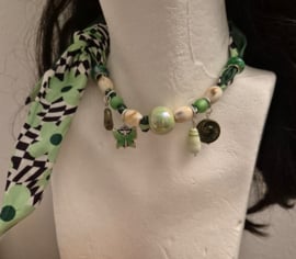 Sjaaltje 4 Groen met Bloem