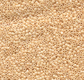 DB204 Ceylon  Antique Beige