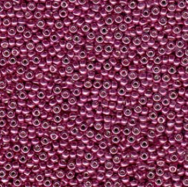 Miyuki 11-4219 Duracoat Galvanized Magenta