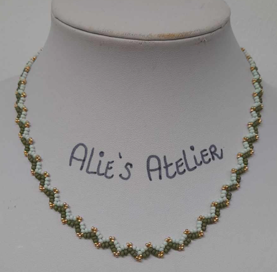 Collier ZigZag Met Rocaille 2 kleuren groen