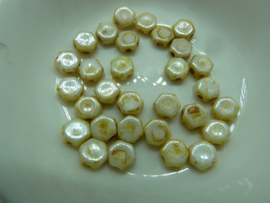 Honeycomb Beads 6mm Honey Drizzle- 65401