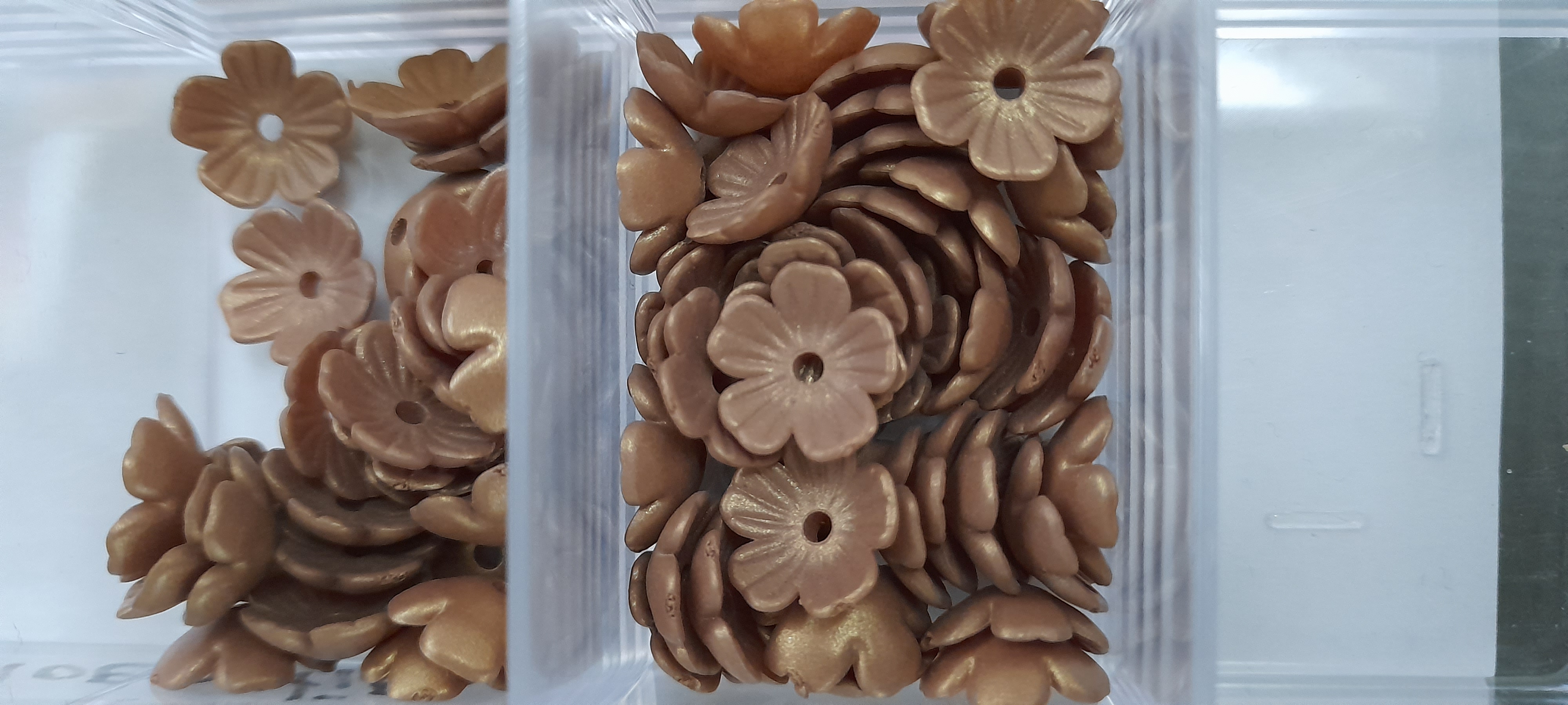Acryl bloemetjes -Kaki Gold