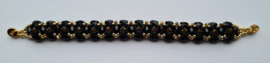 Armband Barakoon - zwart  met zwart Konos bovenop en met goudkraaltjes