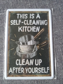 Metaalplaat Self cleaning kitchen