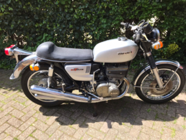 VERKOCHT Suzuki GT550 Model K uit 1973