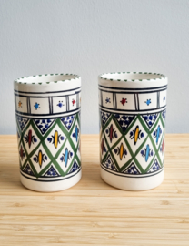 Kan met 2 bekers Tunesië