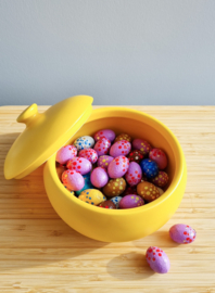 Vintage pot met deksel geel