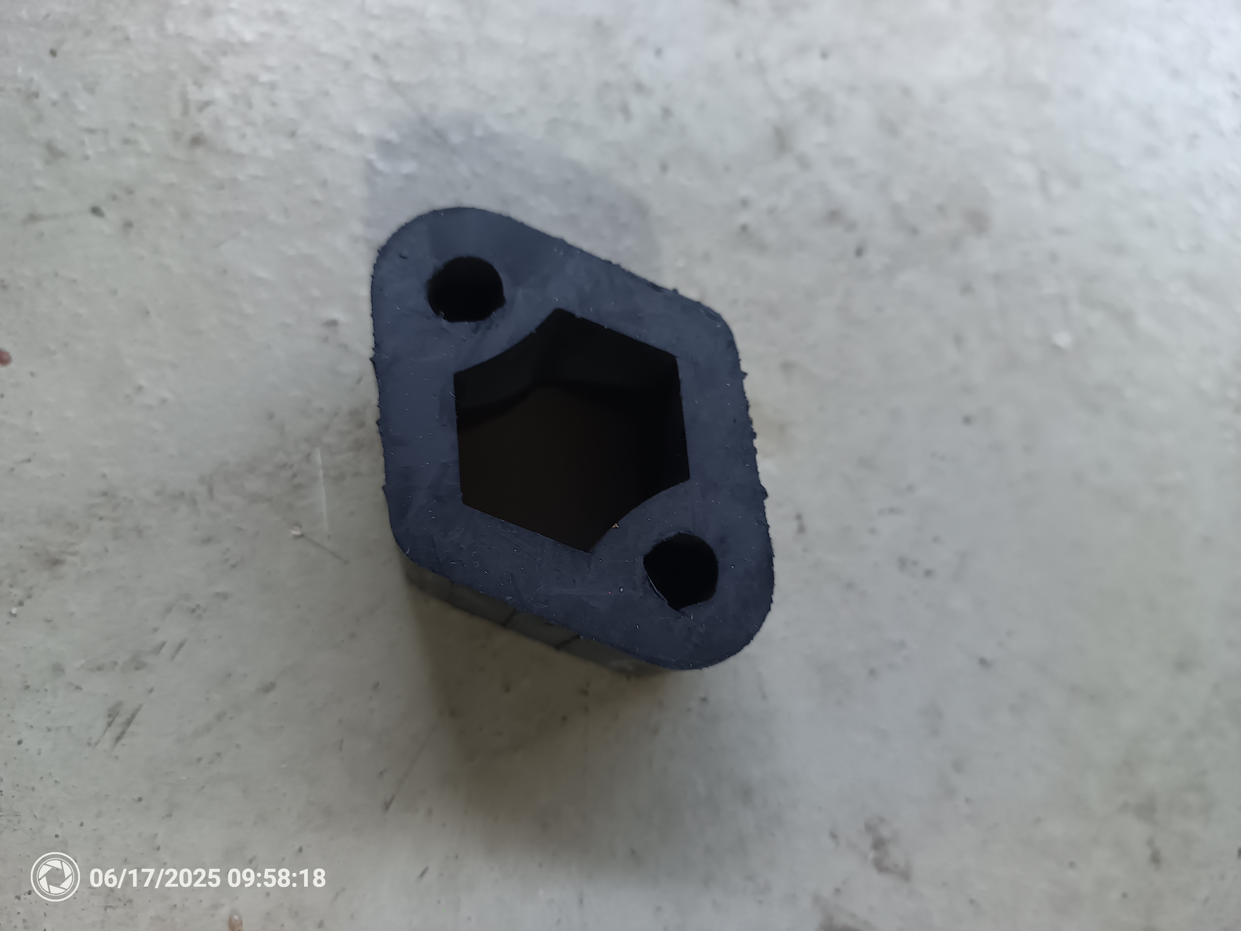 95576338 / 175534 Exhaust support / suspension rubber