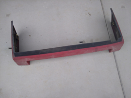 Bumper BX break rood mk1 (deel op de auto)