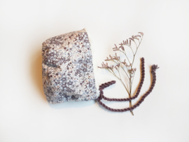 Handmade - Lilac Flowers Bonnet