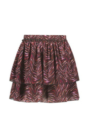 B.nosy girls skirt Rae