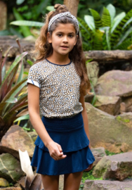 B.nosy girls skirt with high smocked B.Confident