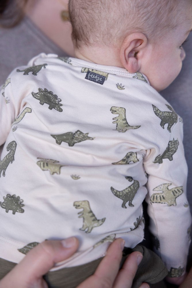 Feetje longsleeve aop offwhite Rawrsome