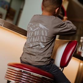 No Way Monday shirt dropped shoulder taupe