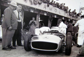 Nürburgring 1954 - Mercedes-Benz Pit with Teamchef Alfred Neubauer