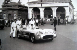 Mille Miglia 1955 Start Brescia - Mercedes-Benz 300 SLR #722 - Moss/Jenkinson Winners
