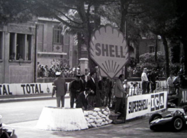 Start Monaco Grand Prix 1961 - Lotus-Climax #20 Stirling Moss (Winner)