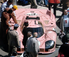 Porsche 917/20 #23/Porsche 917L #21/Porsche 917K #22 (Pits)